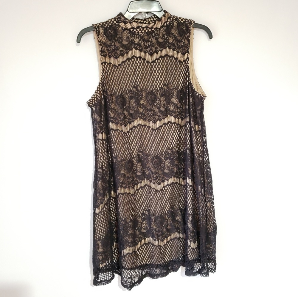 Black lace dress